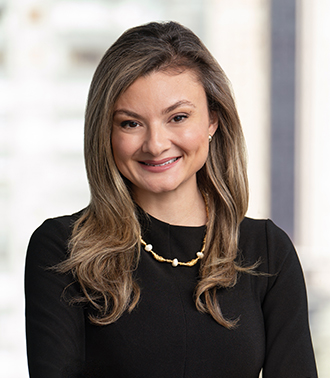 Alexis C. Archer | People | Arnold & Porter