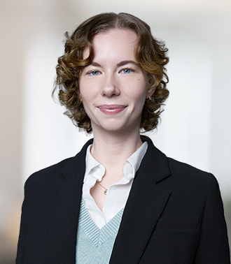 Erika Bykov headshot