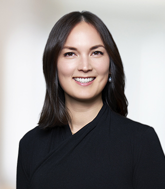 Ai-Li Chiong-Martinson headshot