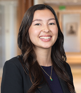 Sasha Feuerstein headshot