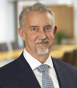 Jonathan W. Hughes headshot