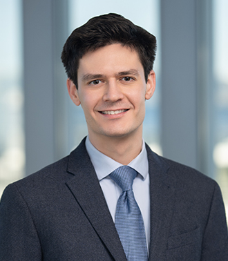 Alexander Weaver headshot